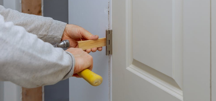 fiberglass entry door repair in Delhi